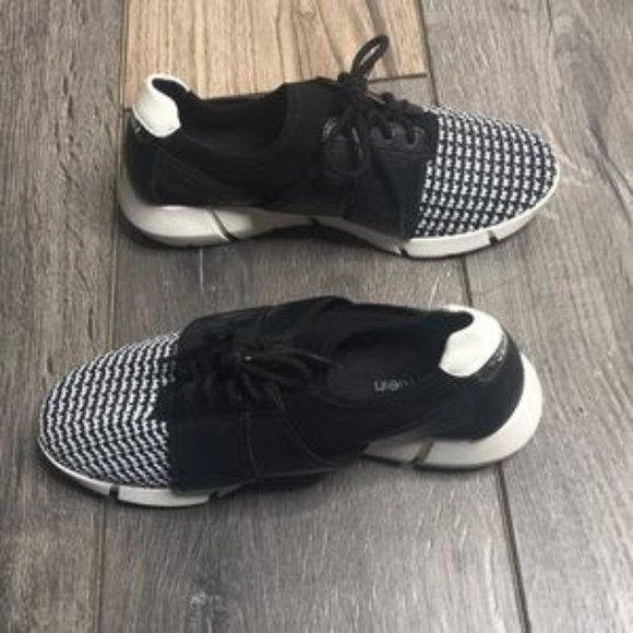 Calvin Klein Wisteria sneakers - Picture 1 of 8